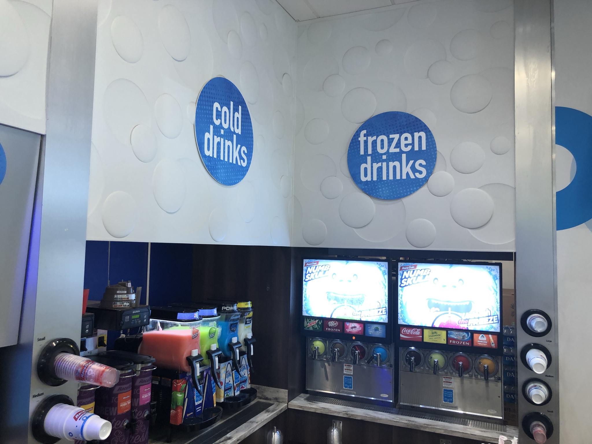 Available property at RaceTrac Frozen Drink Station